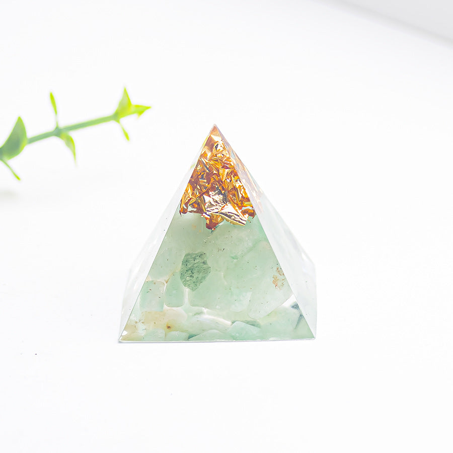 Natural Crystal Pyramid Ornament — Raw Ore Desk & Office Decor