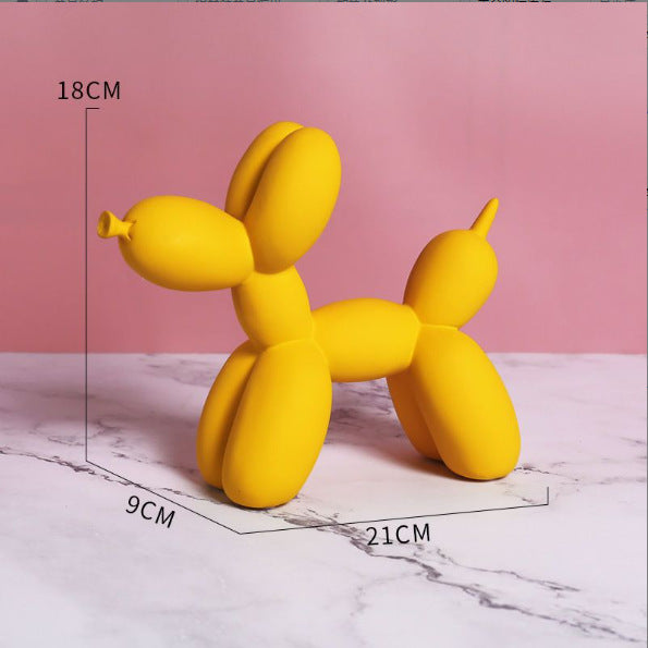 Nordic Dog Sculpture — Modern Luxury Desktop & Shelf Ornament