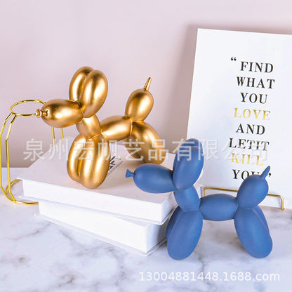 Nordic Dog Sculpture — Modern Luxury Desktop & Shelf Ornament