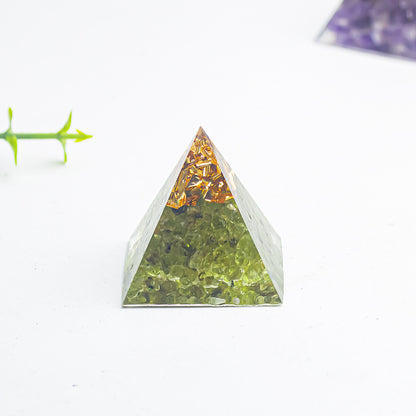 Natural Crystal Pyramid Ornament — Raw Ore Desk & Office Decor