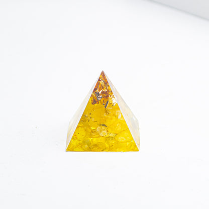 Natural Crystal Pyramid Ornament — Raw Ore Desk & Office Decor